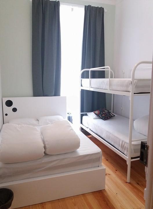 At Ease Hostel Lisbon