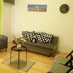 At Ease Inn - Residence