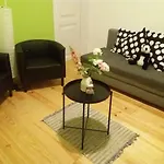 At Ease Inn - Residence
